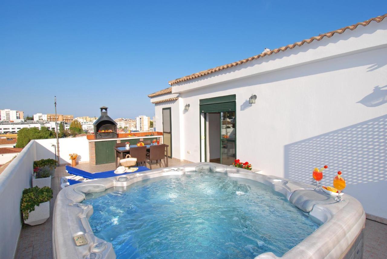 Ferienwohnung Isla De Benalmadena 1, Jacuzzi, 80M From The Sea, Ac, Bbq, Private Parking, Big Terrace Exterior foto