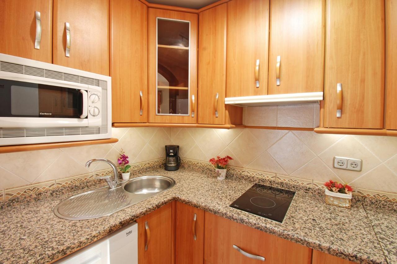 Ferienwohnung Isla De Benalmadena 1, Jacuzzi, 80M From The Sea, Ac, Bbq, Private Parking, Big Terrace Exterior foto